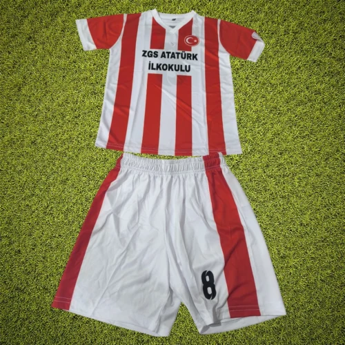 Karaman ZGS Atatürk İlkokulu Forma Teslimatı – TUSEMSPOR